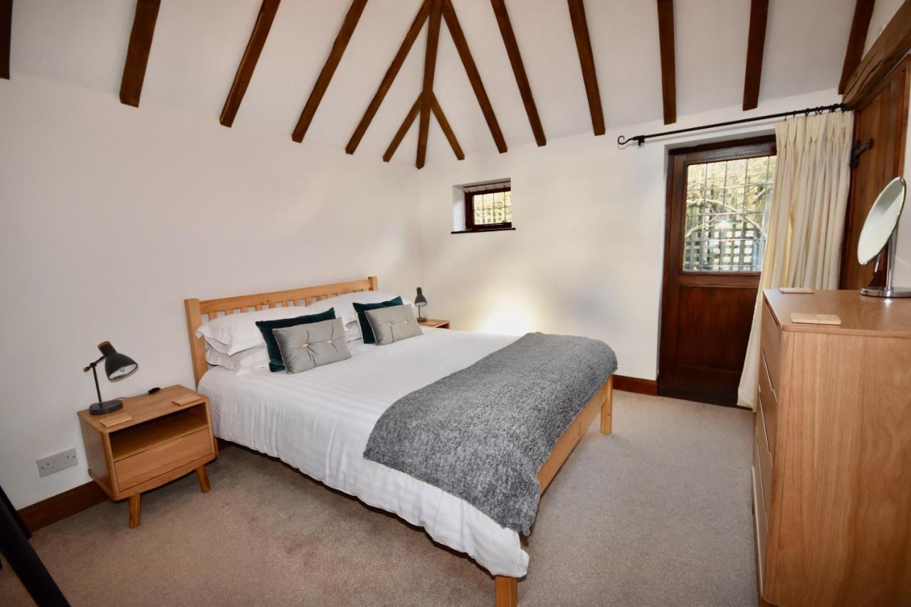 Little Upton Farm Cottages Ryde  Exteriör bild