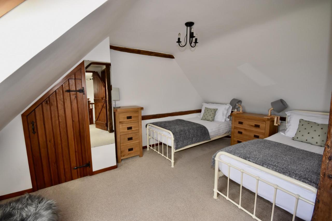 Little Upton Farm Cottages Ryde  Exteriör bild