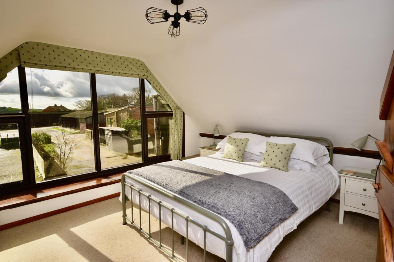 Little Upton Farm Cottages Ryde  Exteriör bild