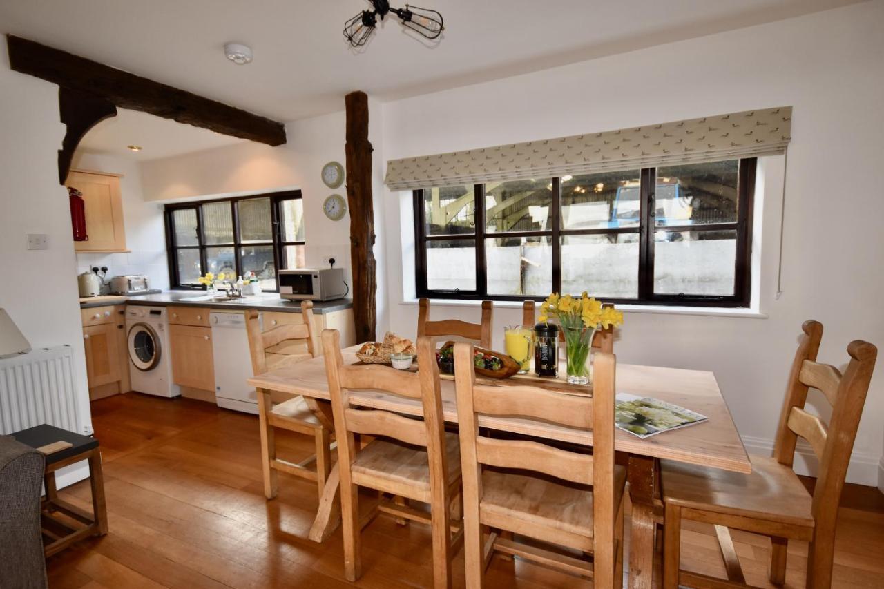 Little Upton Farm Cottages Ryde  Exteriör bild